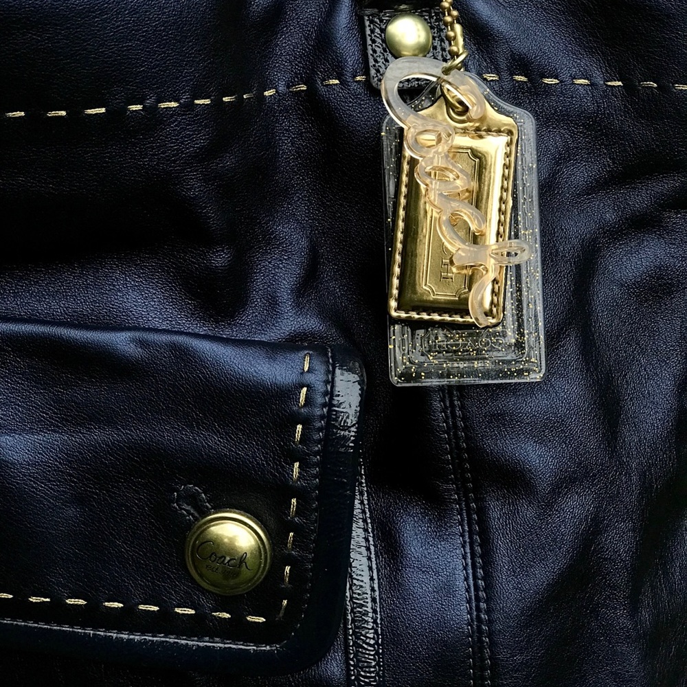 Coach Handbag (authentic) - Picture 2 of 5